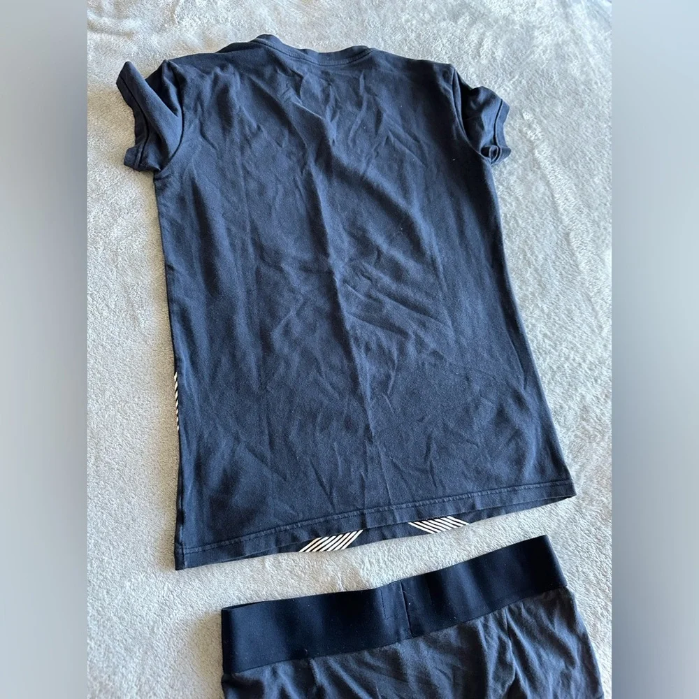 Men’s Armani matching set - Picture 4 of 4
